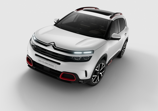 Nuovo SUV Citroen C5 Aircross: listino prezzi Italia Nuovo SUV Citroen C5 Aircross: listino prezzi Italia