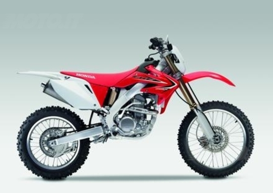 Honda presenta le CRF250X e CRF450X 2011 Honda presenta le CRF250X e CRF450X 2011