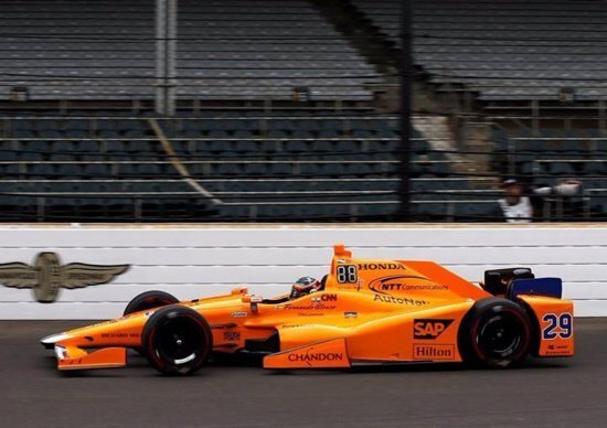 Fernando Alonso correrà la 500 Miglia di Indianapolis 2019 con la McLaren