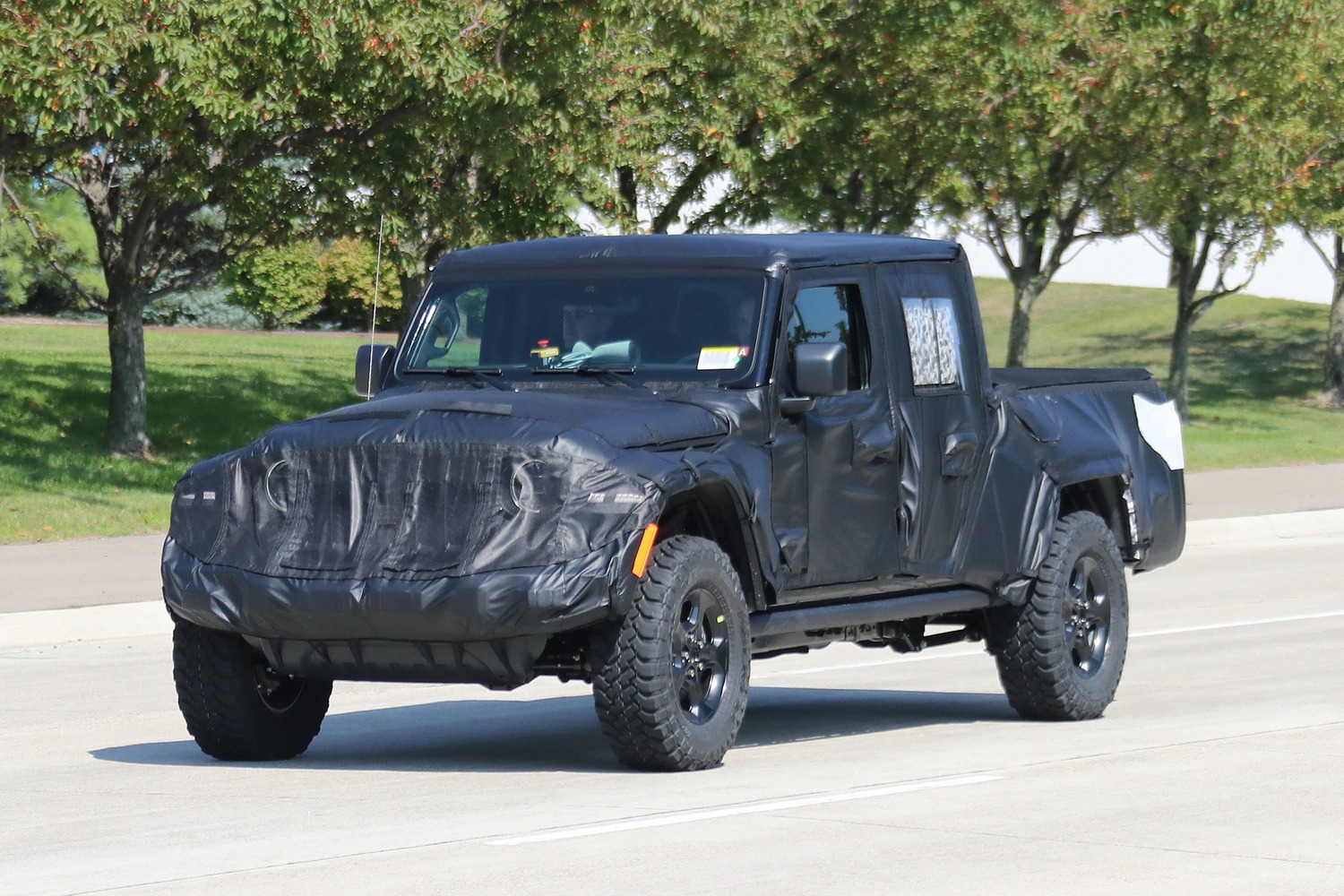 Jeep Gladiator: si chiama così il nuovo pick up?
