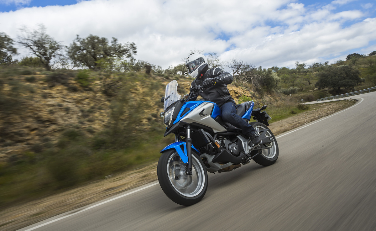 Prova Honda NC750X DCT - Prove - Moto.it