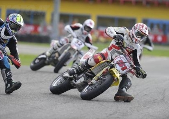 Supermoto. Occhini sul podio nel Campionato Italiano Supermoto. Occhini sul podio nel Campionato Italiano