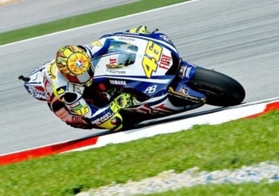 Rossi, Dovizioso e Simoncelli. Intervista agli italiani a Valencia Rossi, Dovizioso e Simoncelli. Intervista agli italiani a Valencia