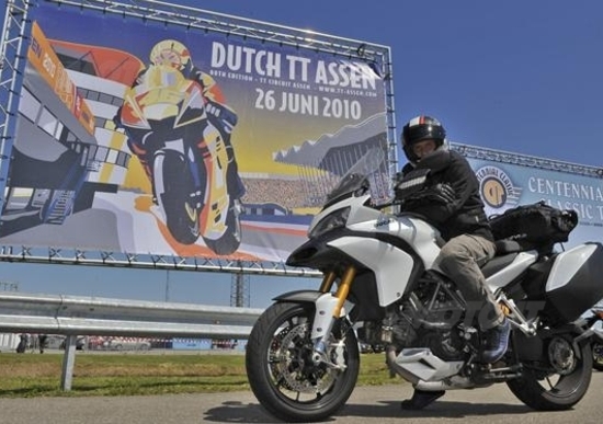 Long test: 6.000 km con la Ducati Multistrada Long test: 6.000 km con la Ducati Multistrada