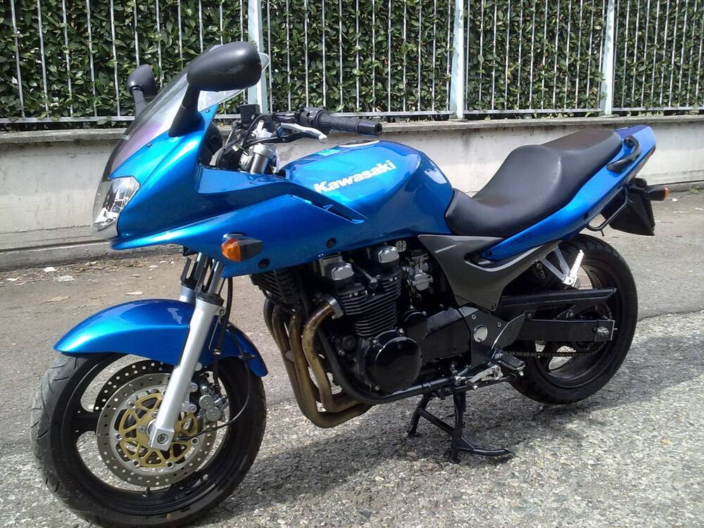 Vendo Kawasaki ZR 7S usata a Torino (codice 7545515) - Moto.it