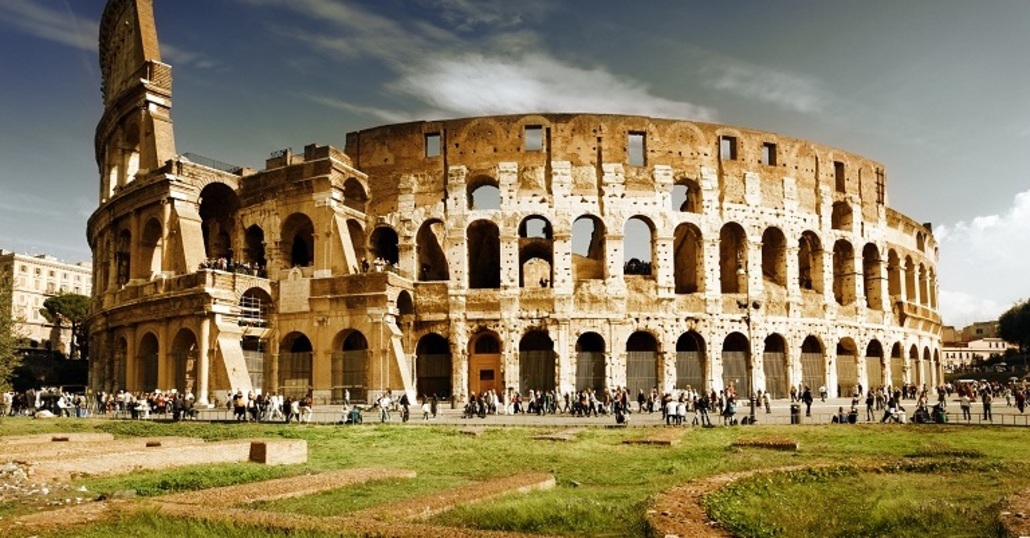 Roma, se cadi in una buca è soltanto colpa tua