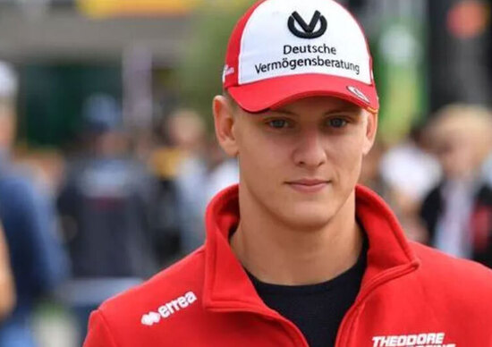 Mick Schumacher firma con Ferrari Driver Academy: la FDA per arrivare in F1
