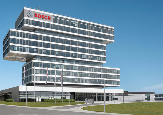 Bosch, possibile maxi-multa per il coinvolgimento nel dieselgate Bosch, possibile maxi-multa per il coinvolgimento nel dieselgate
