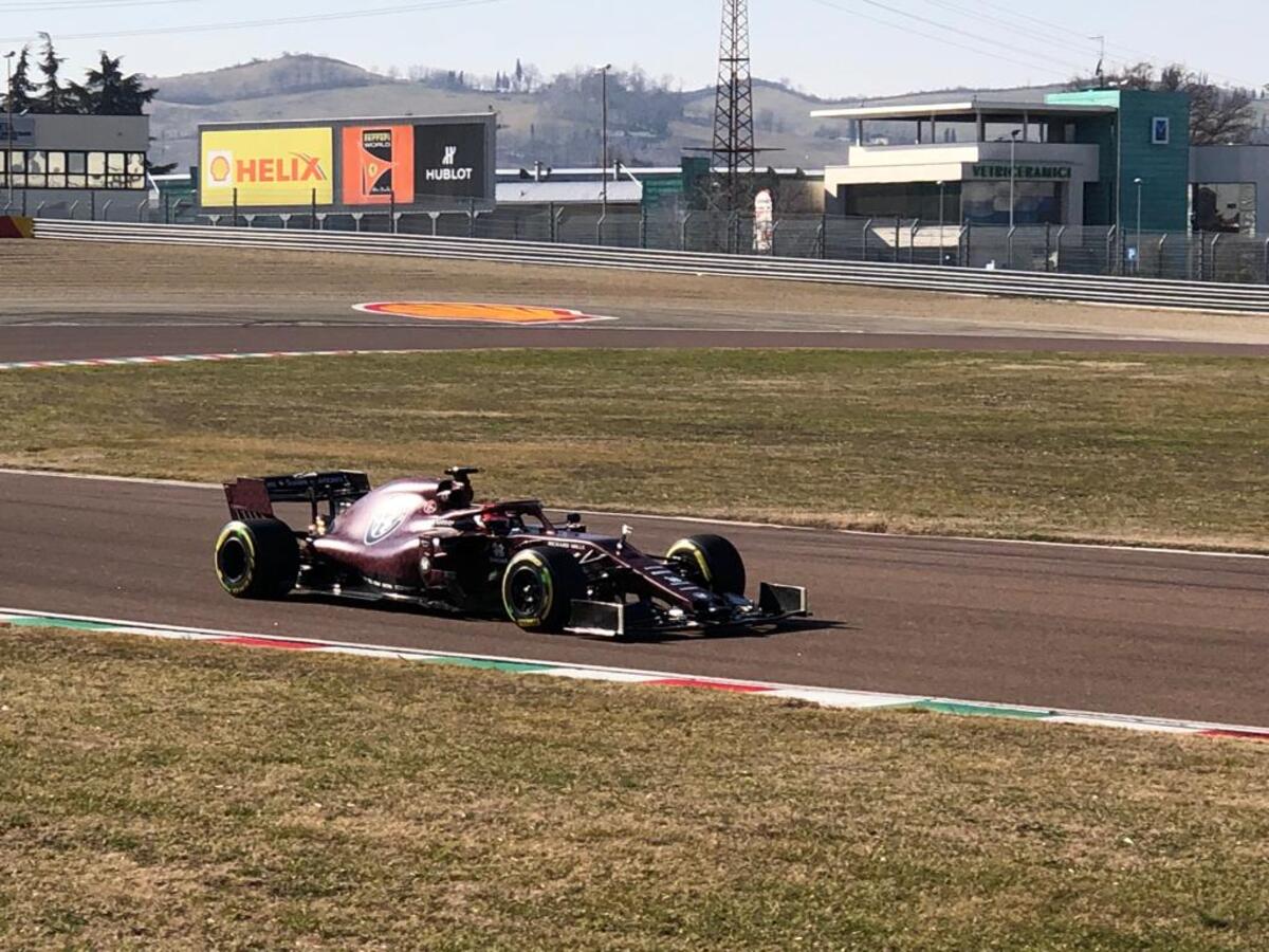F1 2019 Alfa Romeo, ecco il primo giro in pista a Fiorano