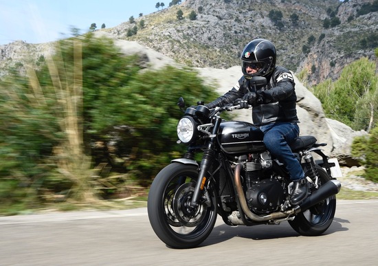 Triumph Demo Tour: prima tappa a Motodays Triumph Demo Tour: prima tappa a Motodays