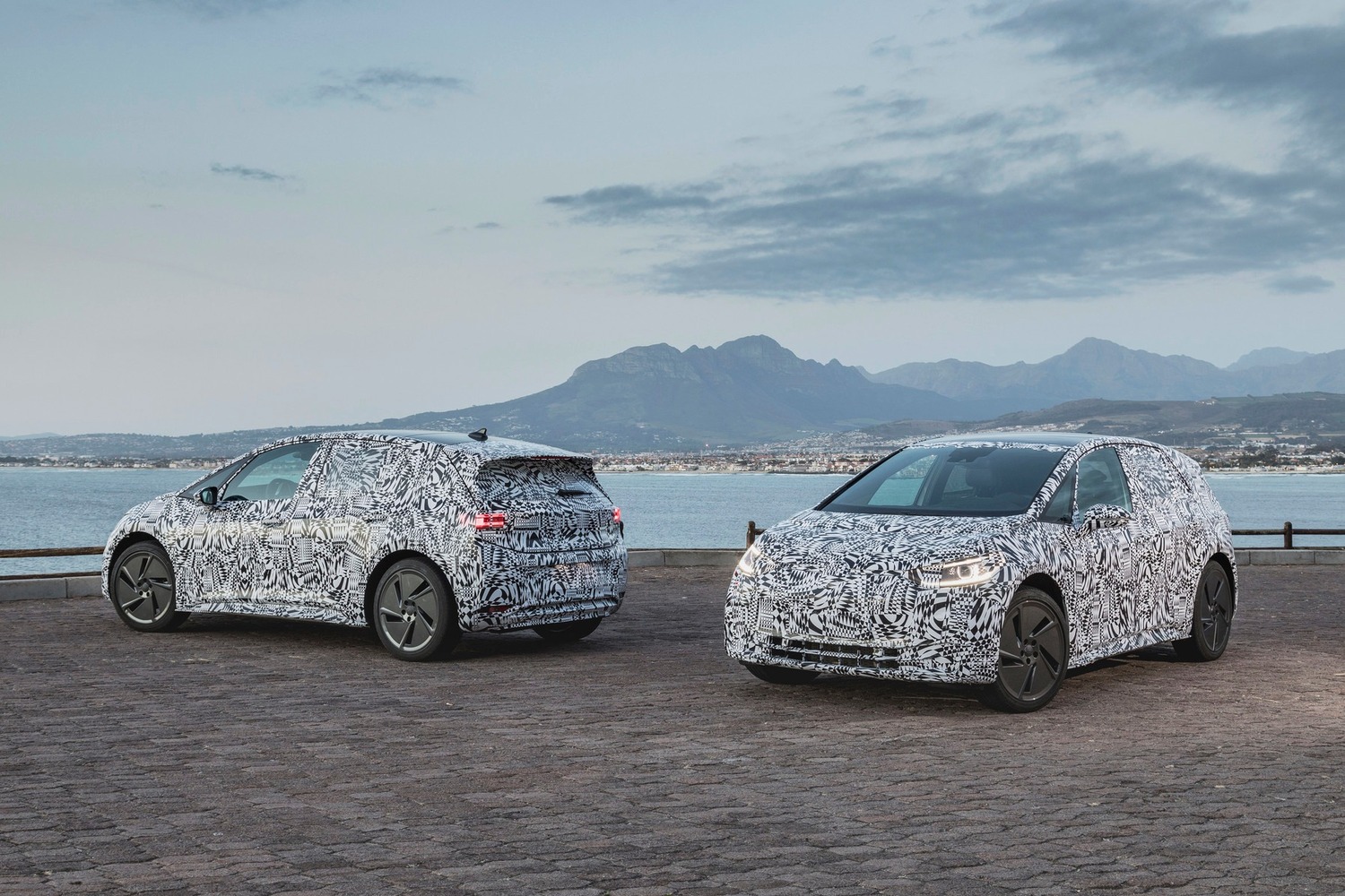 Prototipi della Volkswagen ID: la versione di serie si potrà ordinare dal mese di maggio
