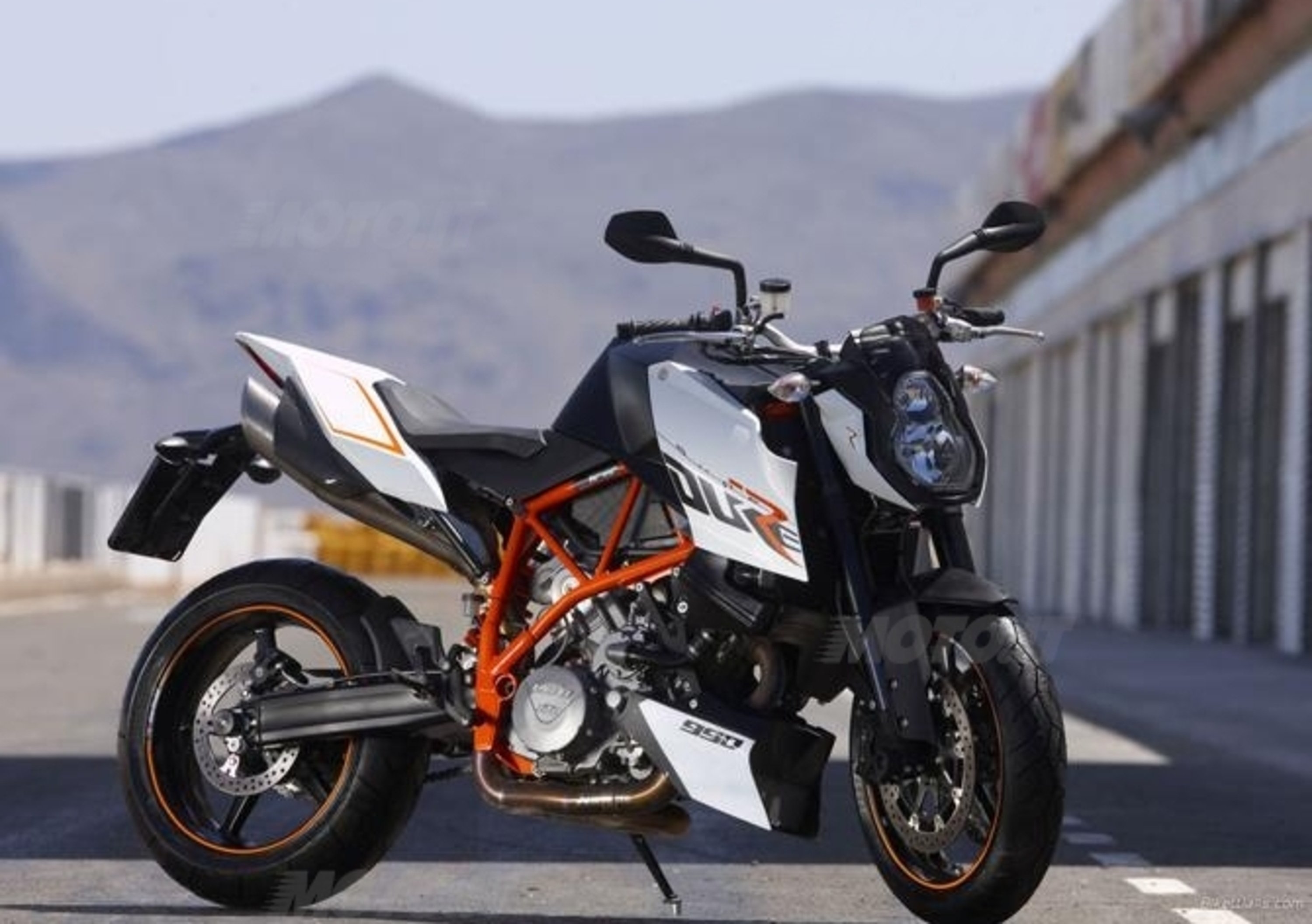 ktm 1200 duke