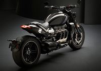 Triumph Rocket 3 TFC 2019: serie limitata e motore 2.500 cc