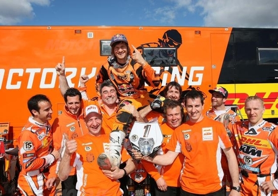 Taddy Blazusiak vince il Mondiale Indoor 2011 di Enduro Taddy Blazusiak vince il Mondiale Indoor 2011 di Enduro