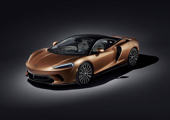 McLaren GT 2019, ecco la nuova sportiva per i lunghi viaggi McLaren GT 2019, ecco la nuova sportiva per i lunghi viaggi