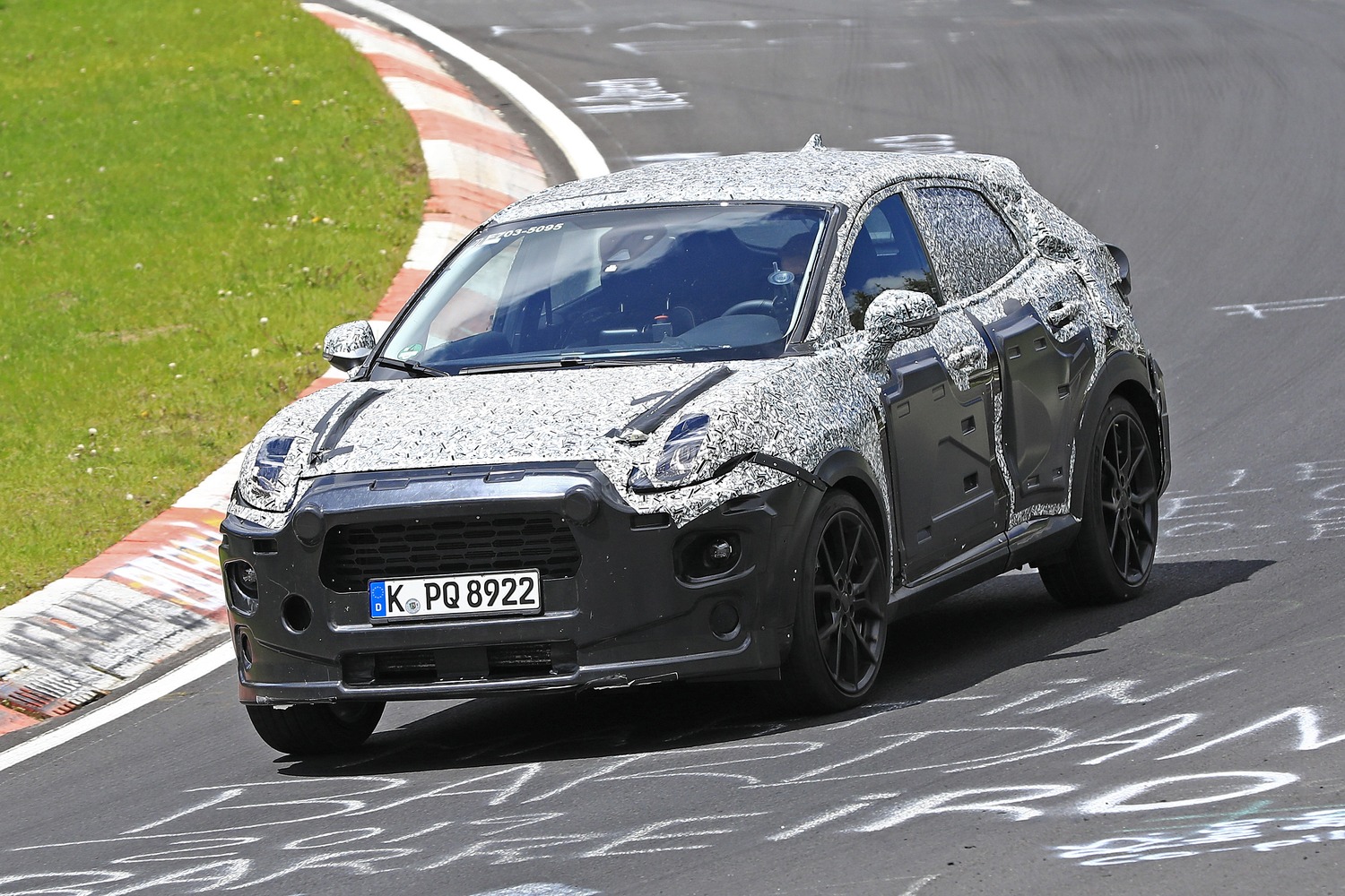 Ford Puma ST, le foto spia al Nürburgring