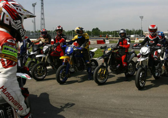 Off Road School Husqvarna. Corso Supermotard a Chignolo Po Off Road School Husqvarna. Corso Supermotard a Chignolo Po