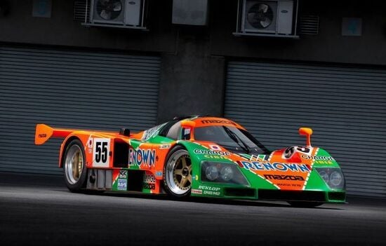 Vetture come la mitica Mazda 787B, icona storica della serie Gran Turismo, in GT Sport sono facili da acquistare mentre, nei predecessori, richiedevano il completamento di gare difficilissime