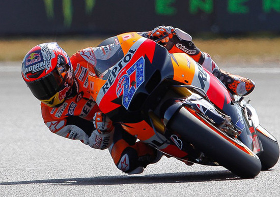 Stoner conquista la pole a Le Mans Stoner conquista la pole a Le Mans