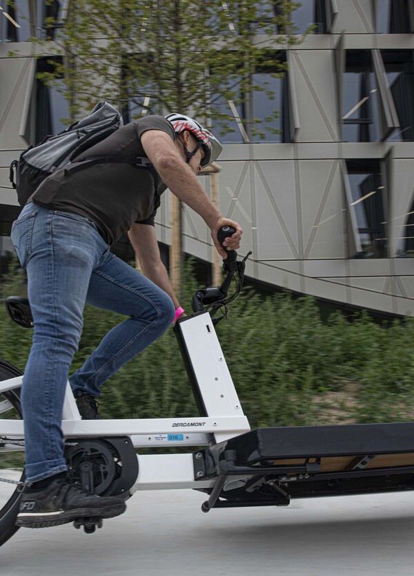 Test. Bergamont E-Cargoville, la rivoluzione delle eBike è cargo