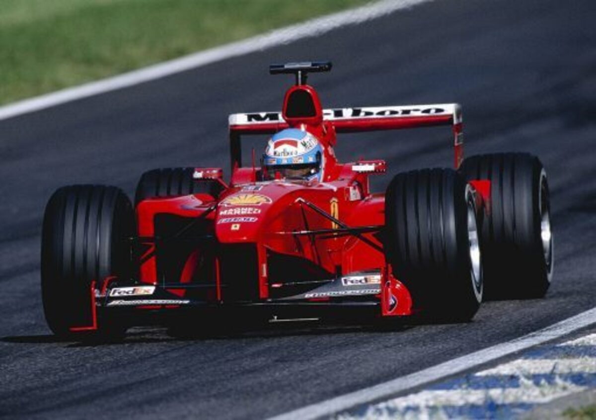 Mika Salo, ex pilota di Formula 1 e commissario FIA, afferma che le sue parole sulla punizione della Ferrari per irregolarità nel suo motore sono state interpretate male e che non conosce i dettagli dell'accordo.