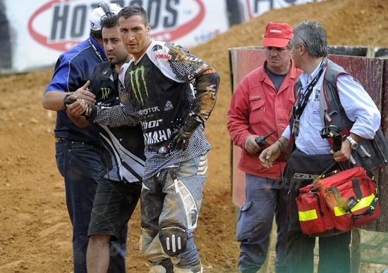 Frattura di entrambi i polsi per David Philippaerts Frattura di entrambi i polsi per David Philippaerts