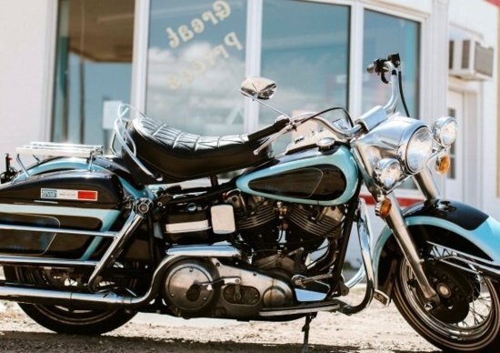 L'Harley-Davidson Electra Glide di Elvis Presley venduta all'asta a 800 mila dollari L'Harley-Davidson Electra Glide di Elvis Presley venduta all'asta a 800 mila dollari