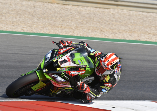 SBK 2019. Jonathan Rea si impone in Gara-1 a Portimão SBK 2019. Jonathan Rea si impone in Gara-1 a Portimão