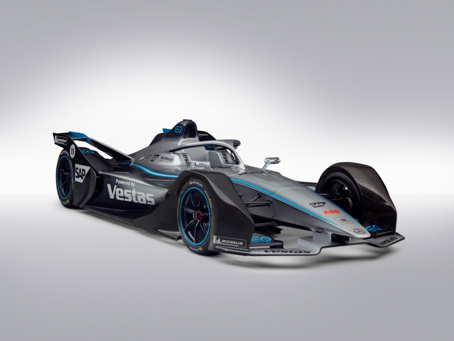 Formula E la nuova Mercedes EQ Silver Arrow 01 News Automoto.it