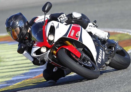 Yamaha YZF-R1 2012 Yamaha YZF-R1 2012
