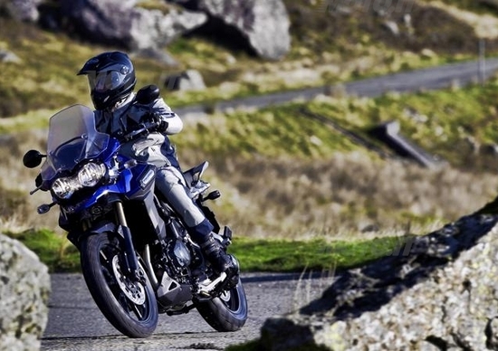 Novità Triumph: Speed Triple R, Bonneville Steve McQueen e Tiger 1200 Explorer Novità Triumph: Speed Triple R, Bonneville Steve McQueen e Tiger 1200 Explorer