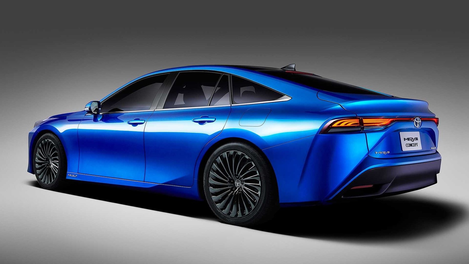 Toyota Mirai, la vettura ad idrogeno diventa una coupé