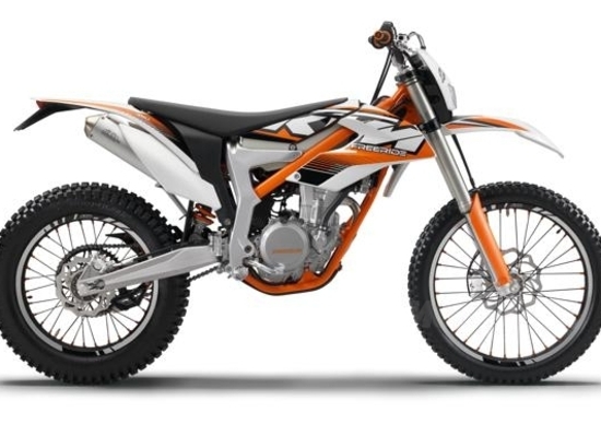 KTM Freeride 350, a 7.250€ dai concessionari. A loro la parola KTM Freeride 350, a 7.250€ dai concessionari. A loro la parola