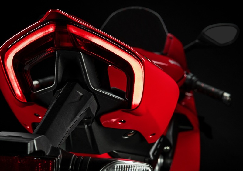 ducati panigale v4 2020