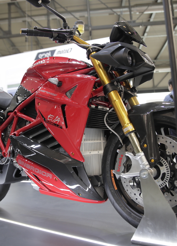 EICMA 2019. Energica presenta la Eva Ribelle e una nuova power unit