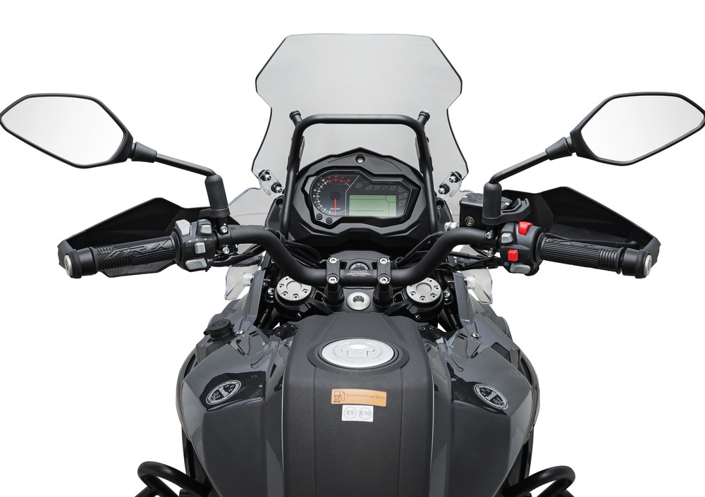 Benelli TRK 502 ABS (2017 20), prezzo e scheda tecnica Moto.it Benelli TRK 502 ABS (2017 20), prezzo e scheda tecnica Moto.it