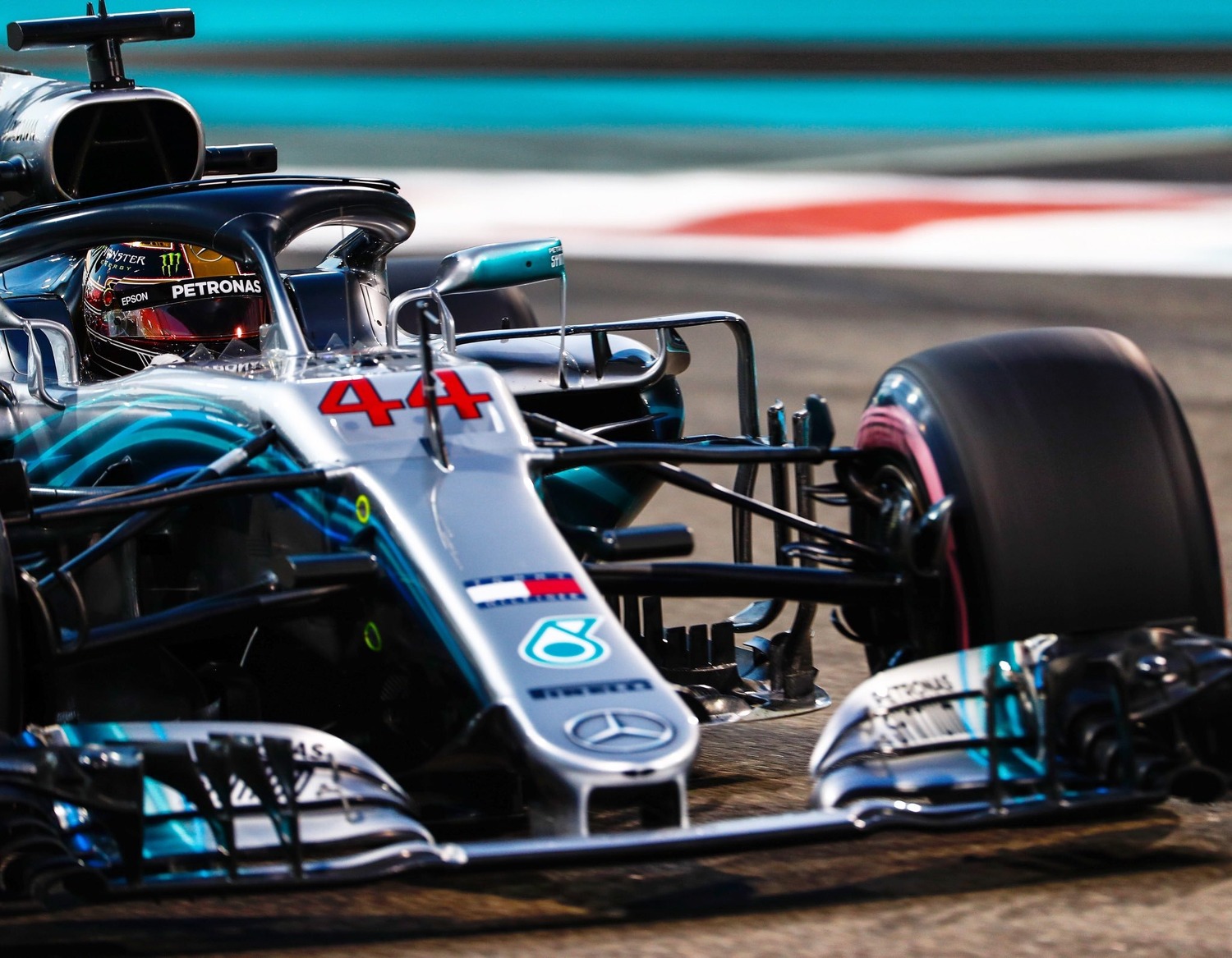 F1, GP Abu Dhabi 2019: vince Hamilton. Terzo Leclerc