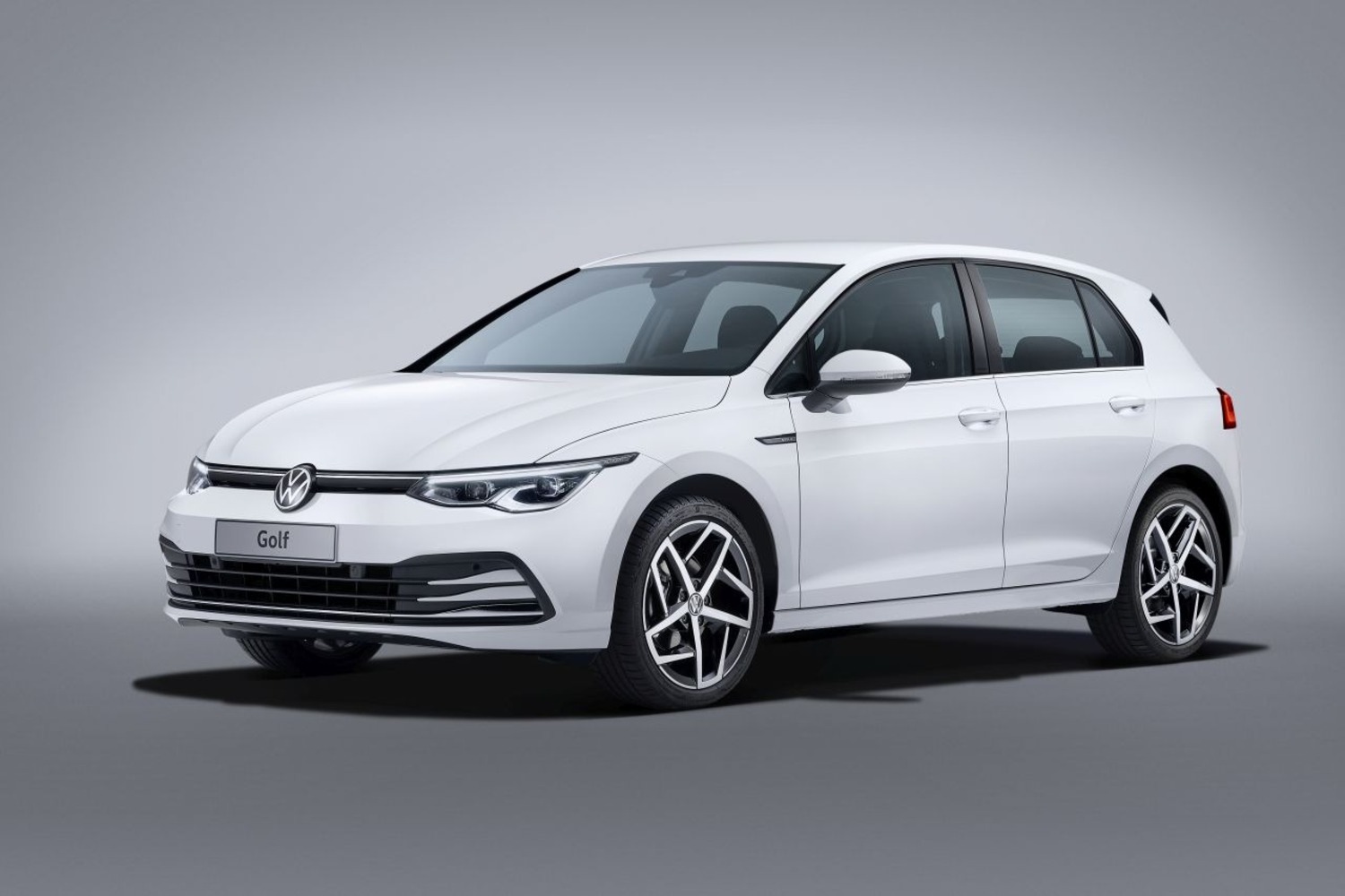 Volkswagen Golf 2020, i prezzi: si parte da 25.750 euro