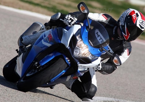 Suzuki GSX-R 1000 2012 Suzuki GSX-R 1000 2012