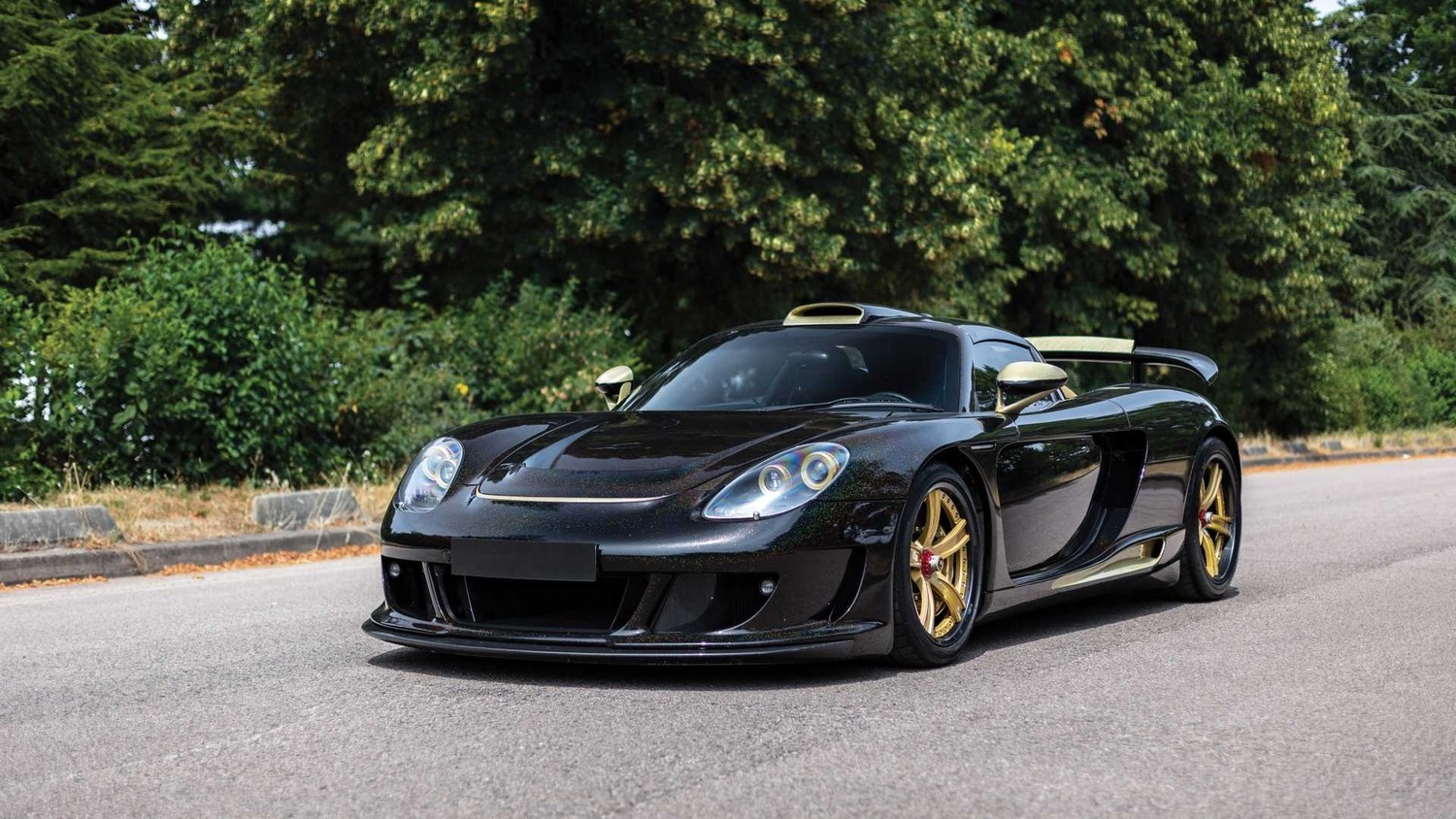 Samuel Eto’o vende la propria Porsche Gemballa Mirage GT