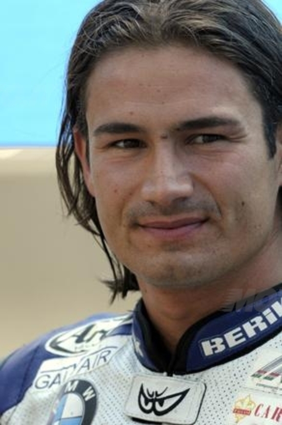 Lorenzo Alfonsi sostituisce De Rosa nel team Pro Ride Real Game Honda Lorenzo Alfonsi sostituisce De Rosa nel team Pro Ride Real Game Honda