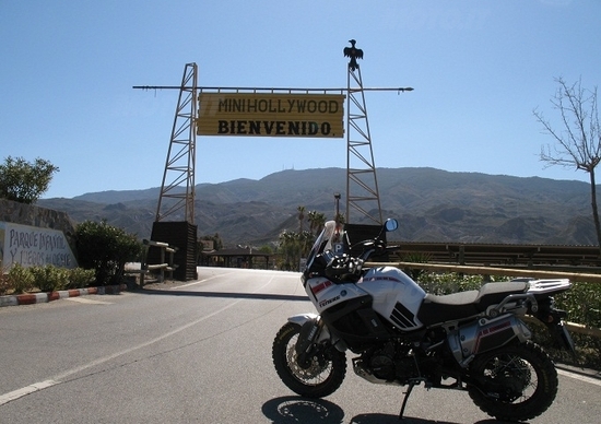 Yamaha XT1200Z Worldcrosser. Prima tappa, il deserto Yamaha XT1200Z Worldcrosser. Prima tappa, il deserto