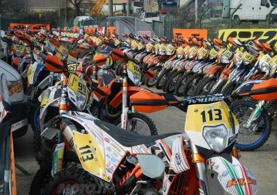 Il Trofeo Enduro KTM Husaberg ha preso il via da Albenga Il Trofeo Enduro KTM Husaberg ha preso il via da Albenga