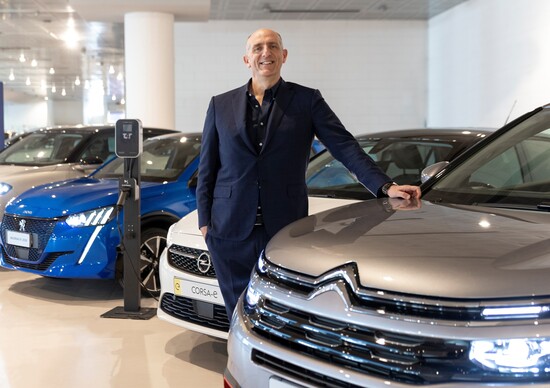 Gruppo PSA: classe energetica anche per l'auto e concessionari che vendono tanto usato quanto nuovo Gruppo PSA: classe energetica anche per l'auto e concessionari che vendono tanto usato quanto nuovo