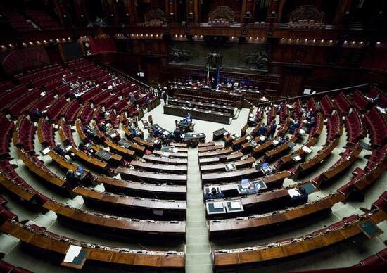 Le nuove proposte di modifica al Codice della Strada: tutto bello, ma i soldi ci sono? Le nuove proposte di modifica al Codice della Strada: tutto bello, ma i soldi ci sono?