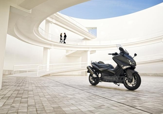 Yamaha TMAX Forever: controllo gratuito e ricambi scontati Yamaha TMAX Forever: controllo gratuito e ricambi scontati