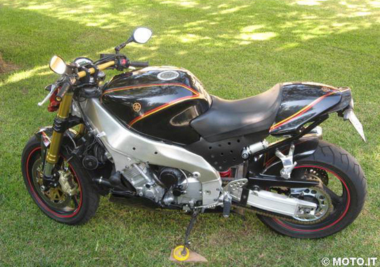 Le Strane di Moto.it: Yamaha YZF 1000 R Thunderace Le Strane di Moto.it: Yamaha YZF 1000 R Thunderace