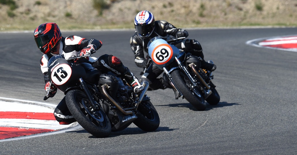 Moto Guzzi Fast Endurance: due date per provarle