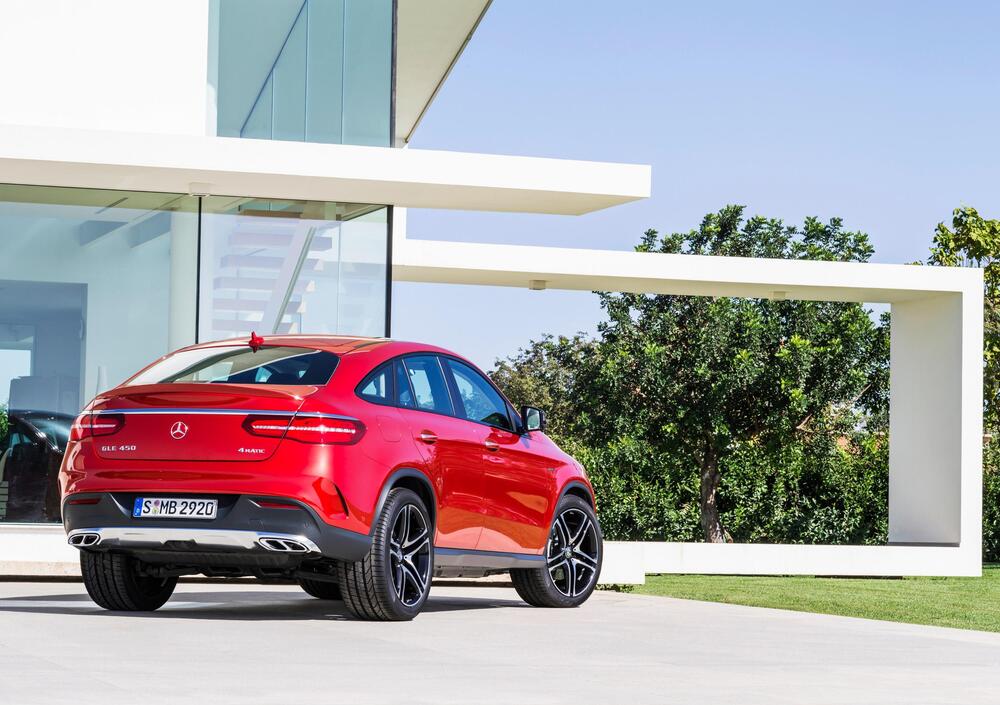 Mercedes Benz Gle Coupe 450 Amg 4matic Coupe Sport 03 15 05 16 Prezzo E Scheda Tecnica Automoto It