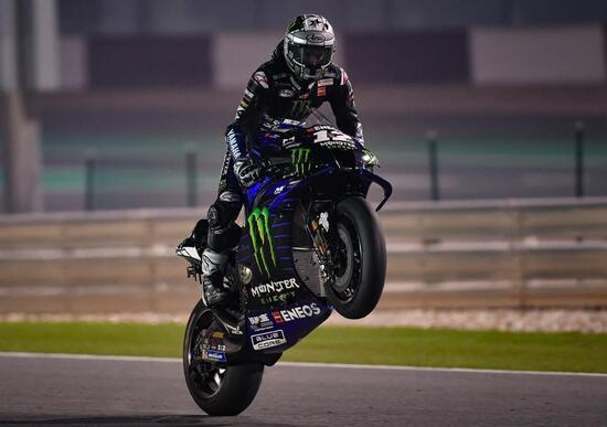 MotoGP. Il podio se si fosse corso ieri in Qatar: 1. Vinales 2. Rins 3. Quartararo MotoGP. Il podio se si fosse corso ieri in Qatar: 1. Vinales 2. Rins 3. Quartararo